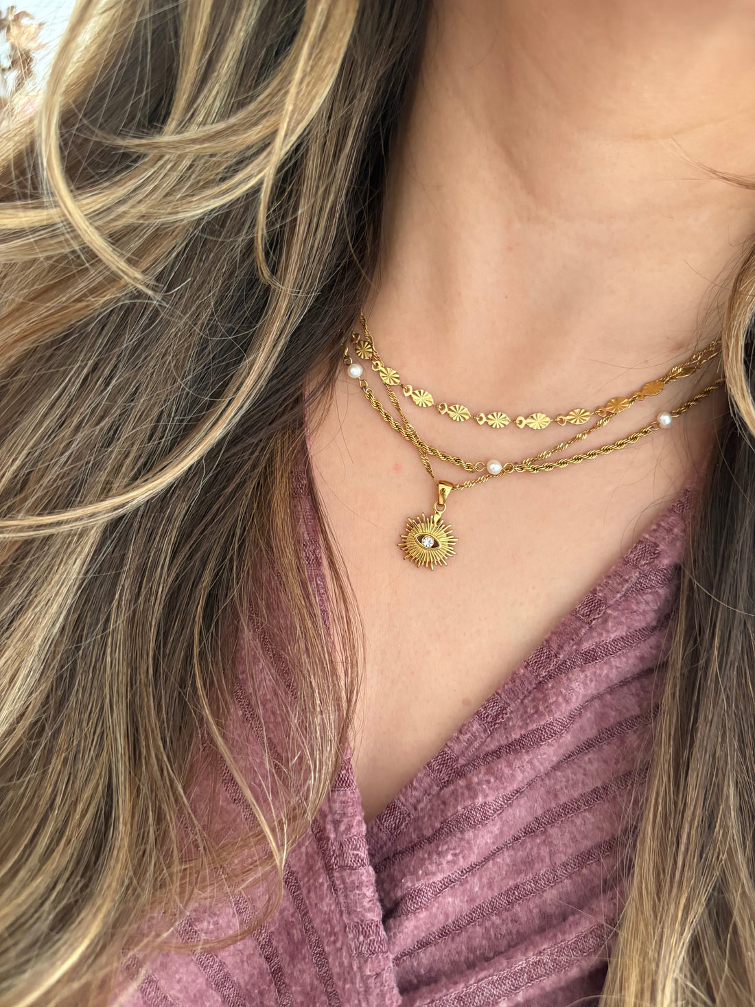 Edelstahl-Schmuck: Warum wasserfester und vergoldeter Schmuck die perfekte Wahl für den Alltag ist