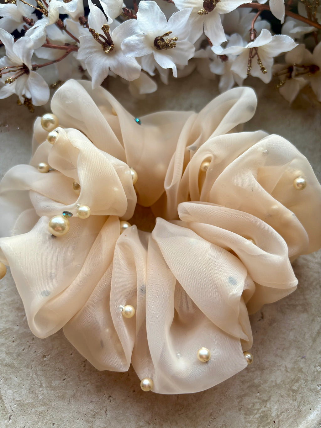 XL Scrunchie „Soft Pearl“