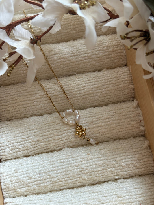 Pearla Bloom Kette