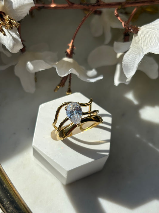 Wave Diamond Ring