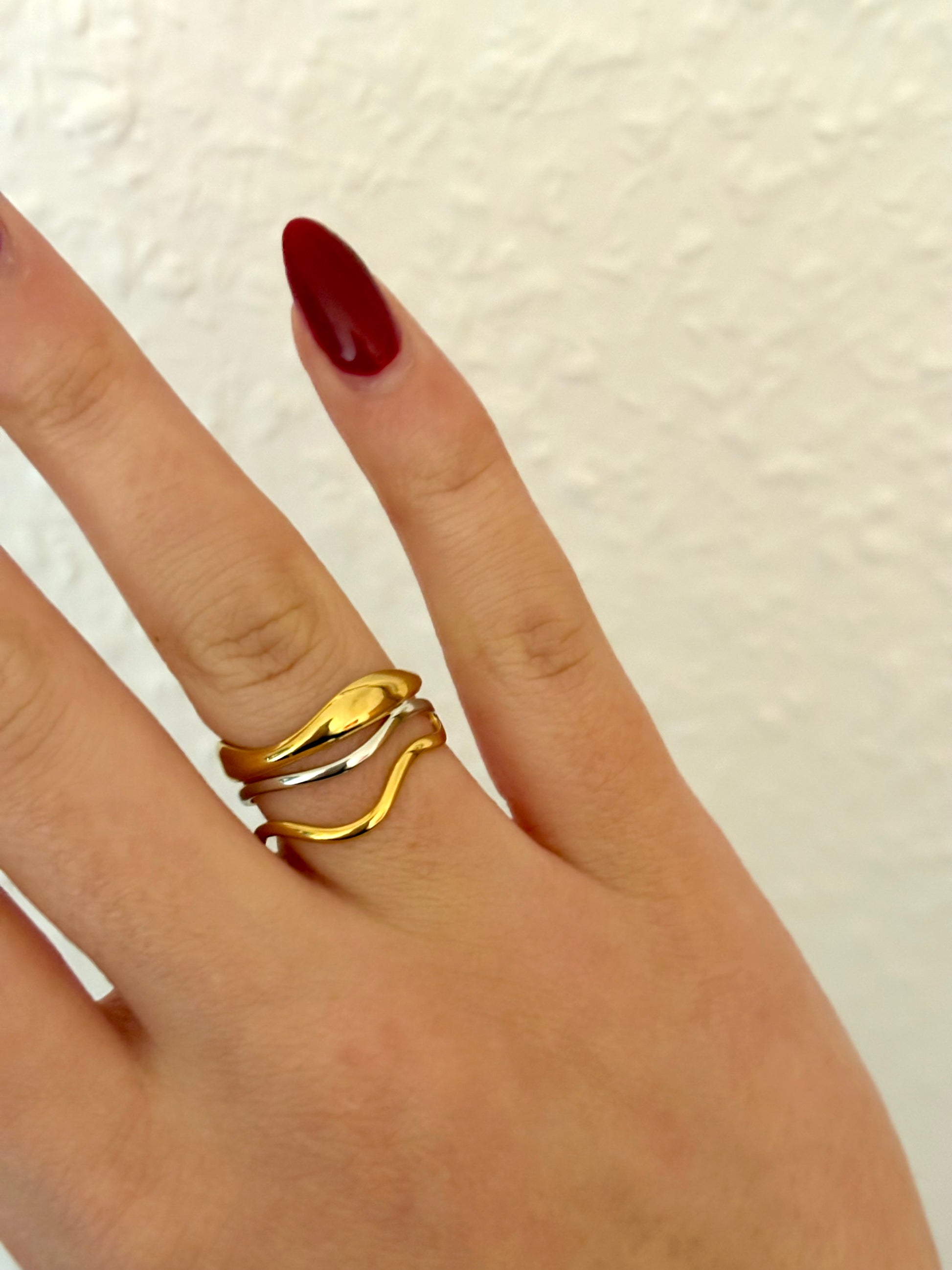 Wave Bicolor Ring
