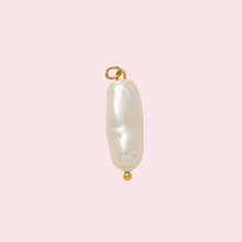 Pure Pearl Charm
