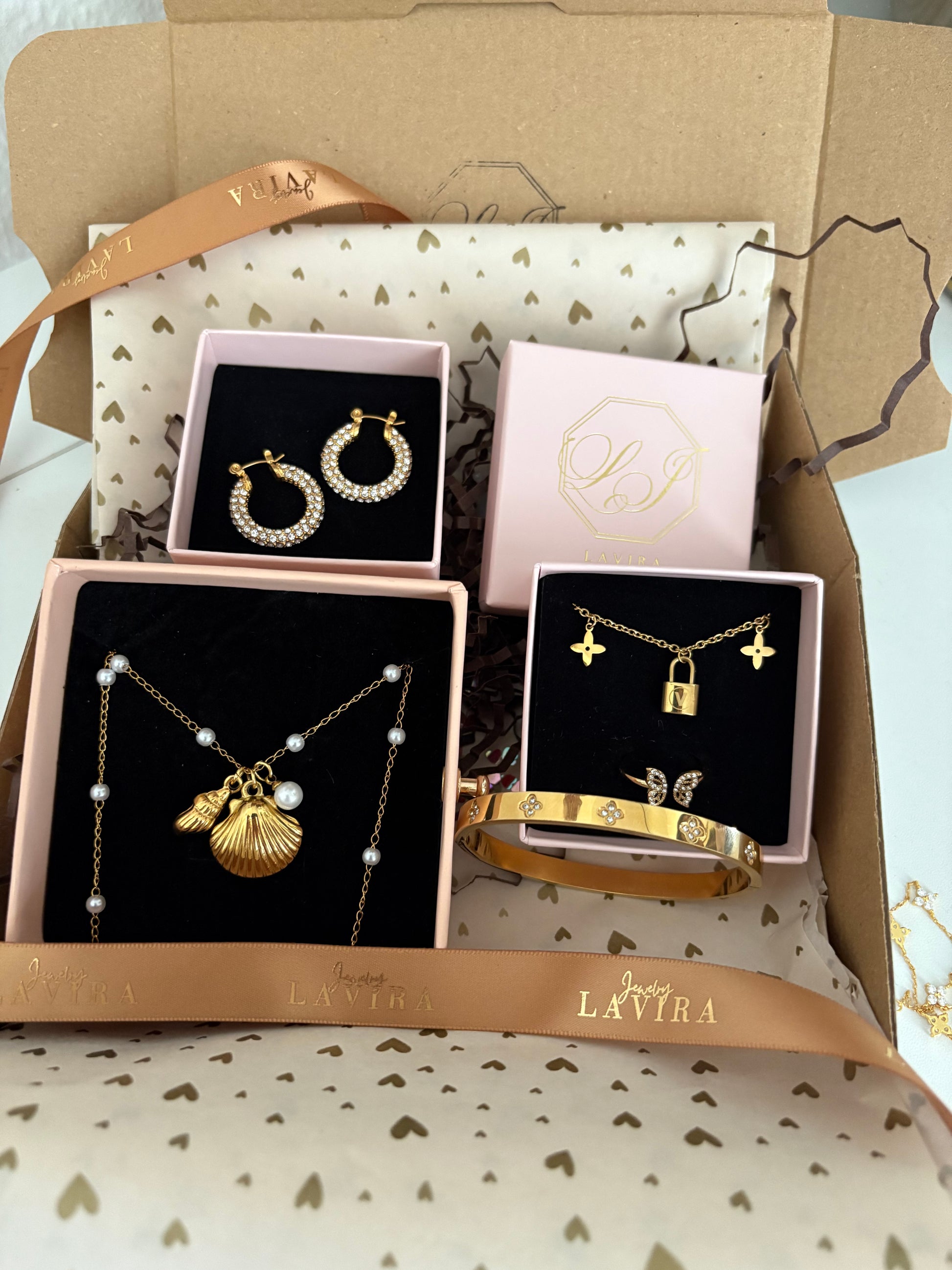 Mystery Bundle L – „Lavira Luxe“