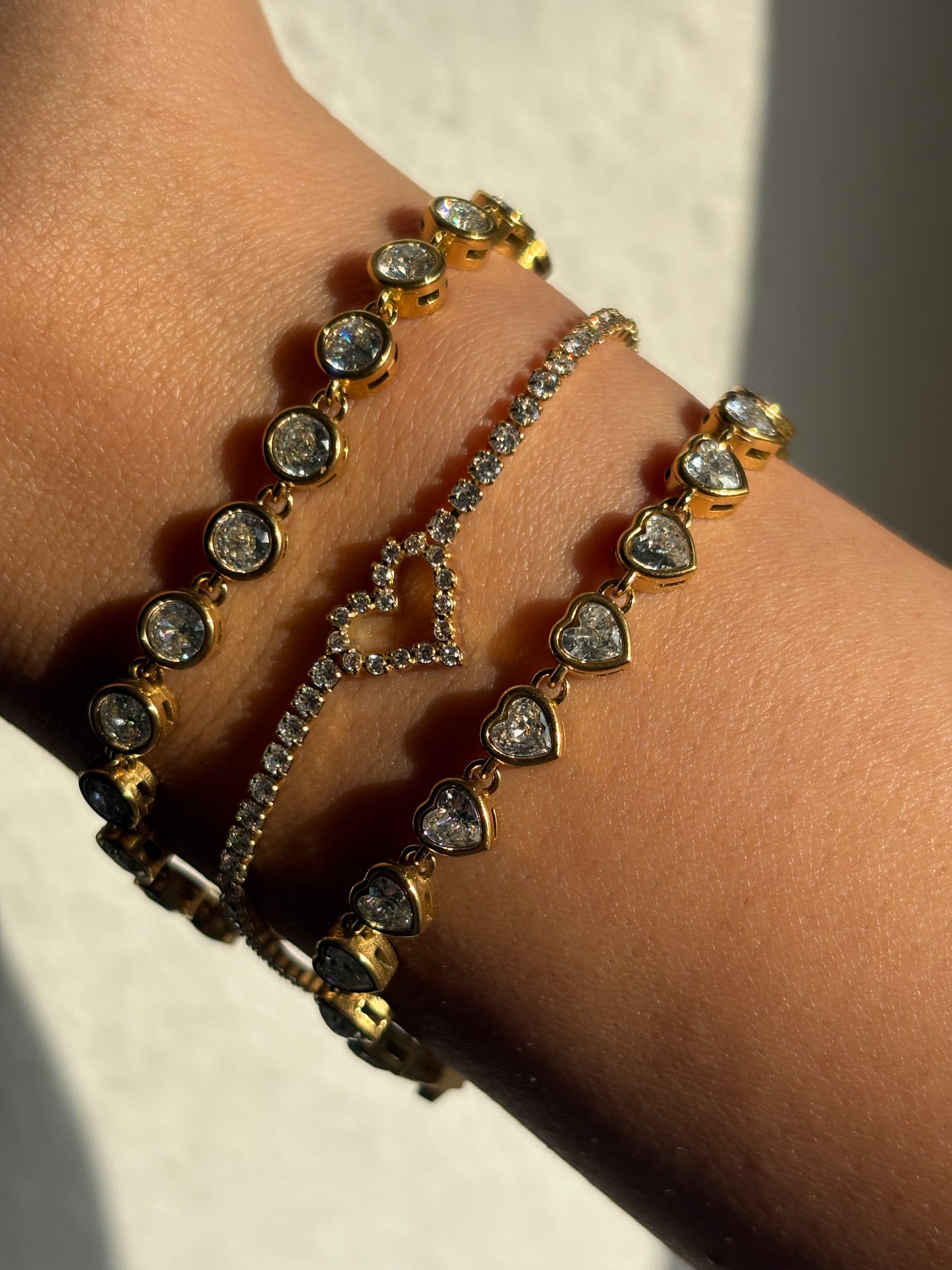 Amora Armband