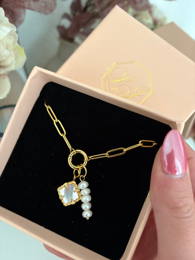 Golden Loop Necklace