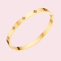 Clara Bangle