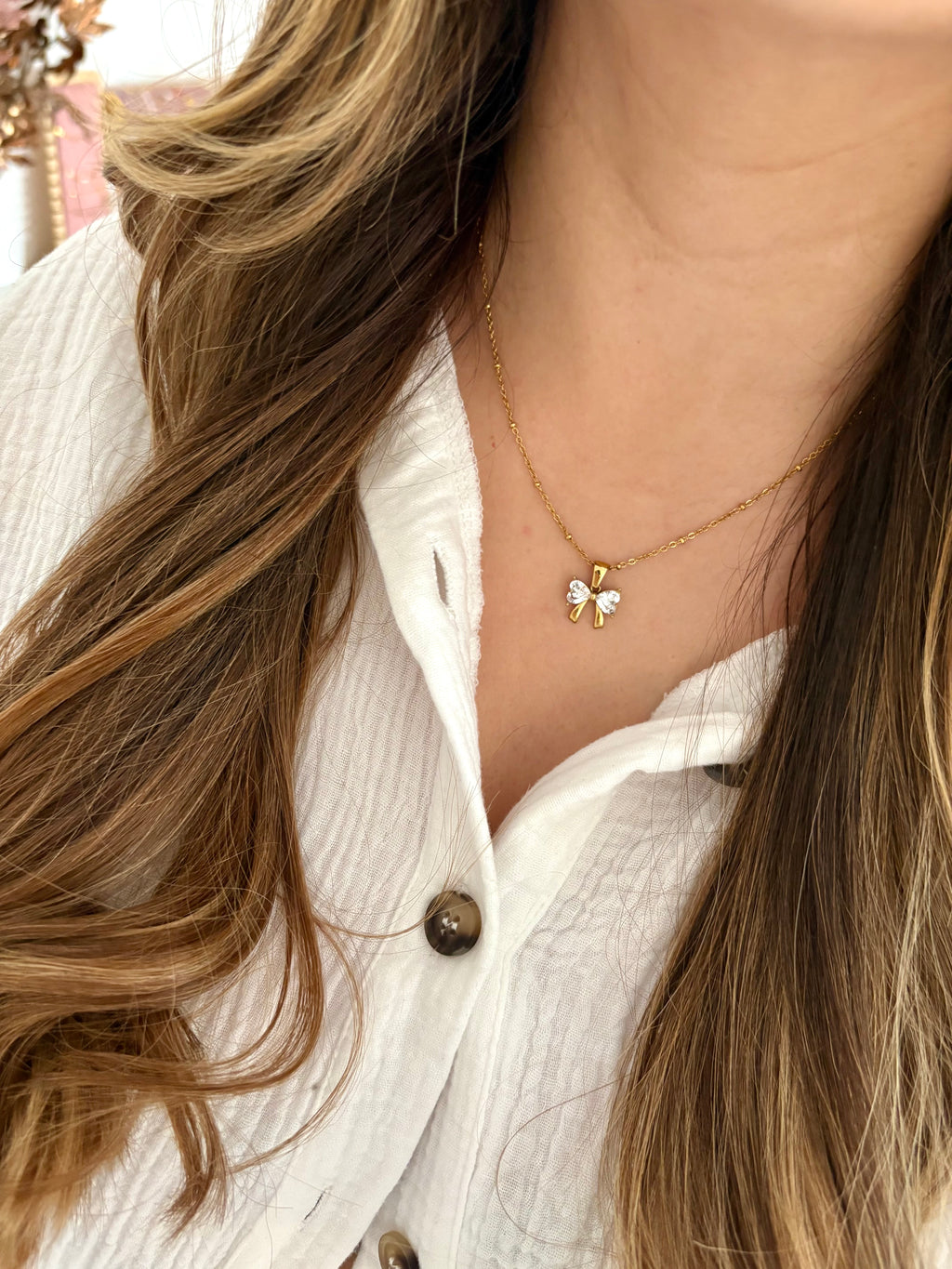 Golden Bow Necklace
