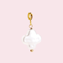 Clover Charm