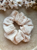 M/XL Musselin Scrunchie „Livia Dot“
