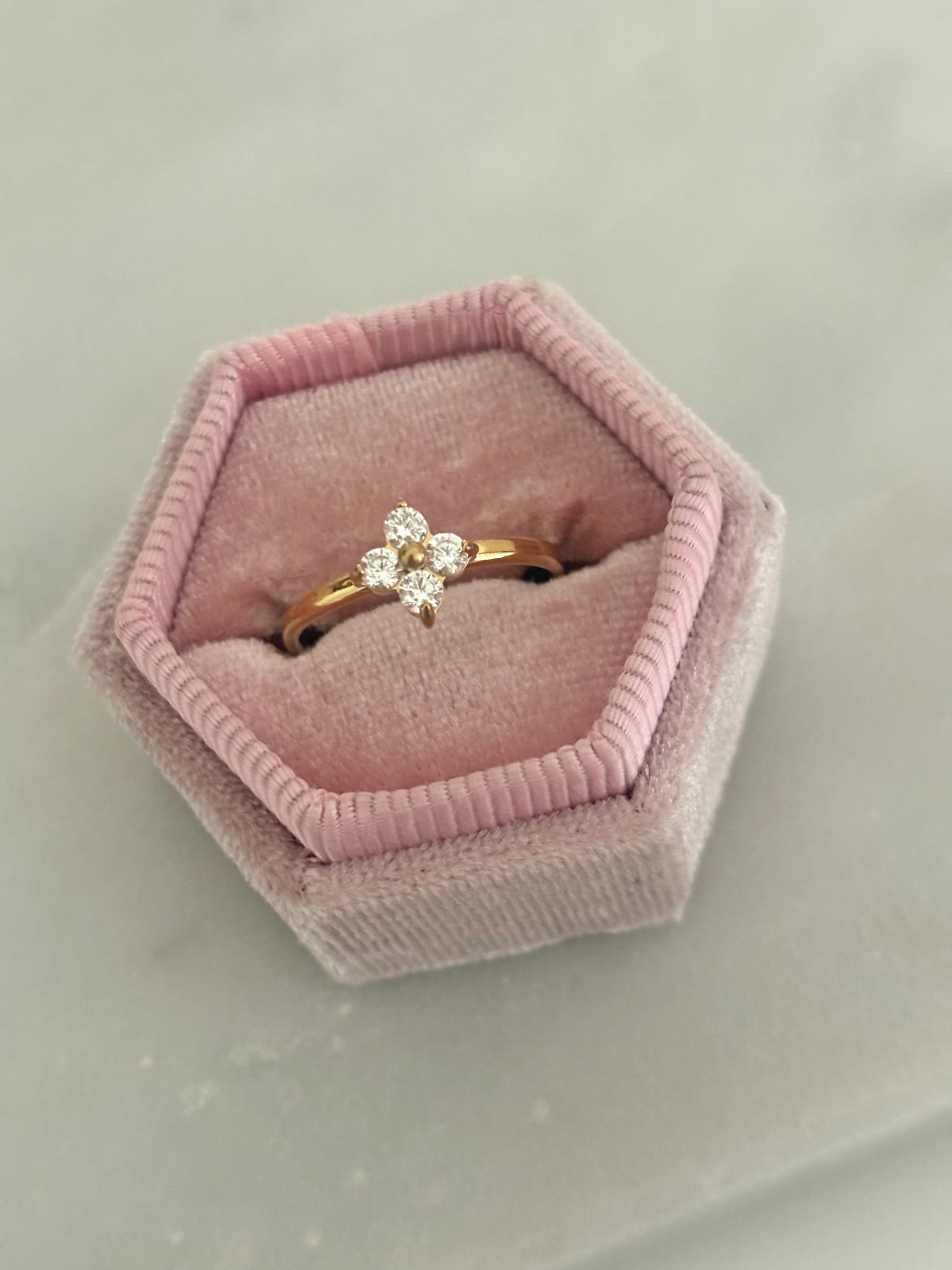Fleur Ring