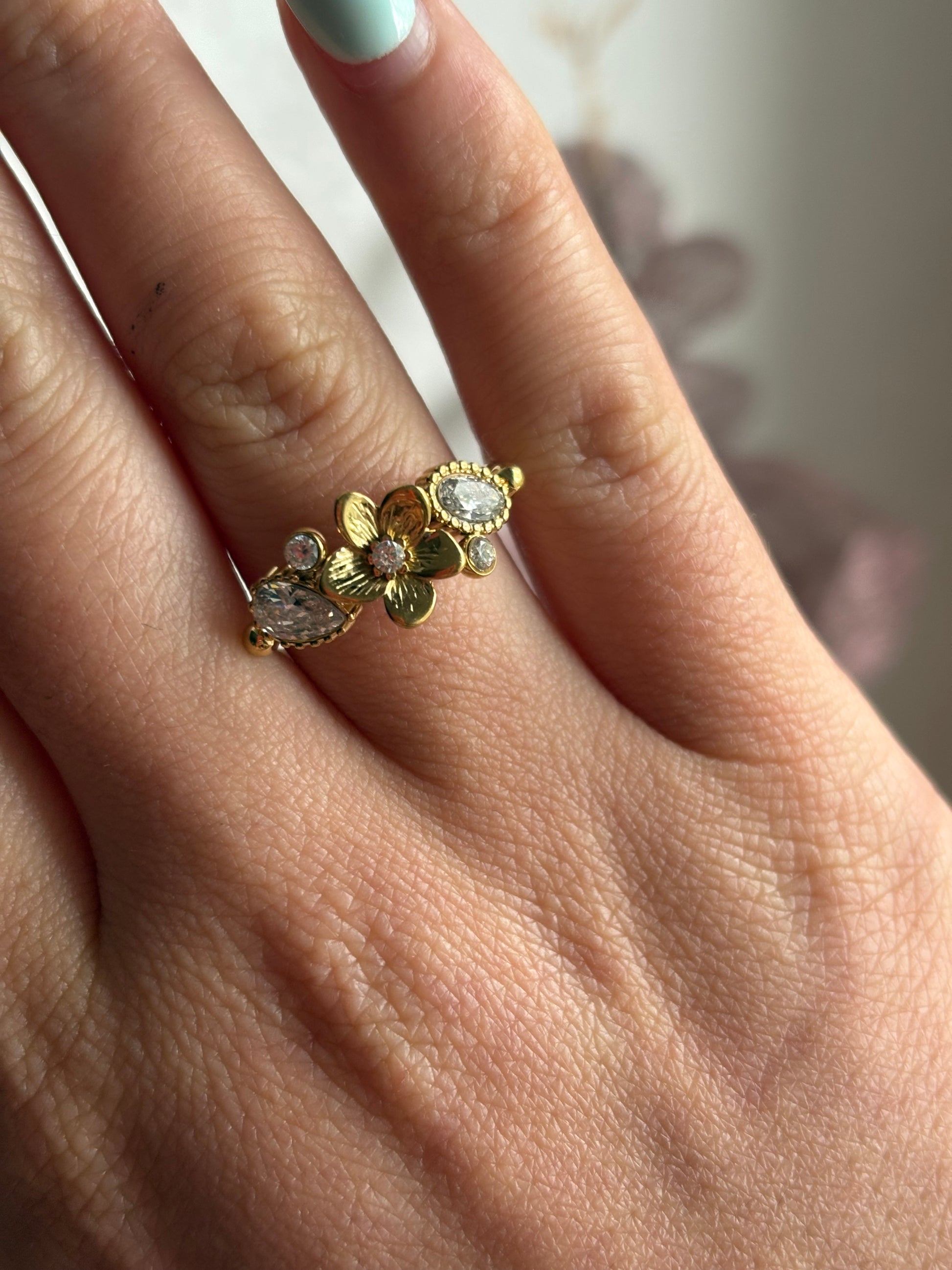 Florielle Ring