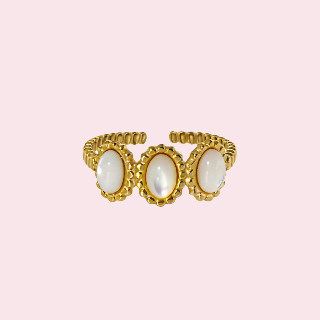 Leila Ring