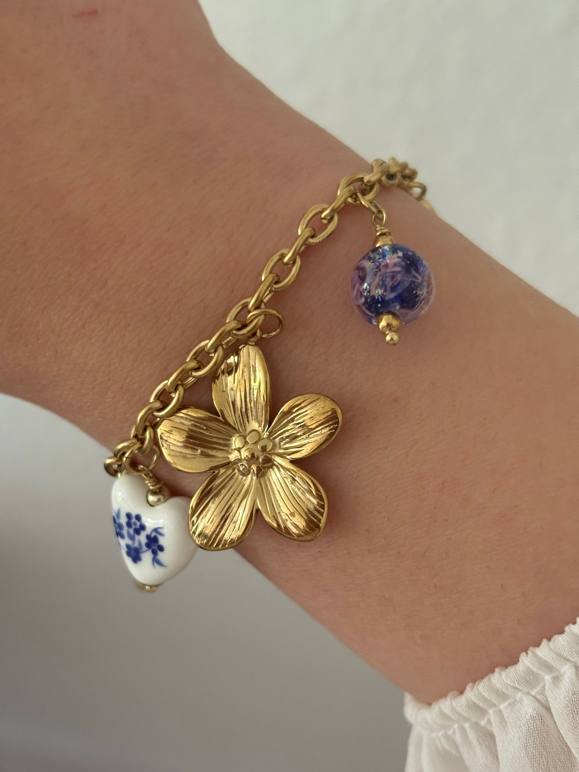 Maréa Charm Armband
