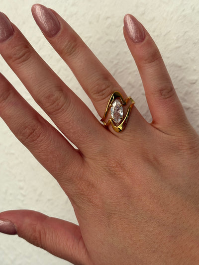 Lucia Ring